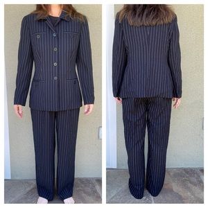 Escada vintage 90s pinstripe navy pant suit